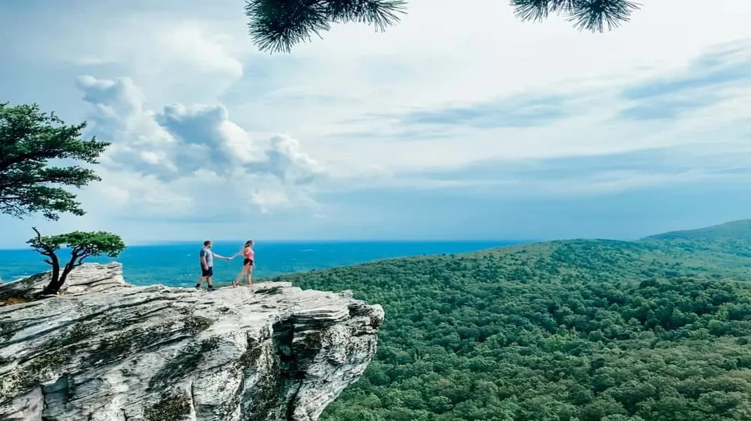 Discovering Hanging Rock State Park: A Natural Gem in North Carolina