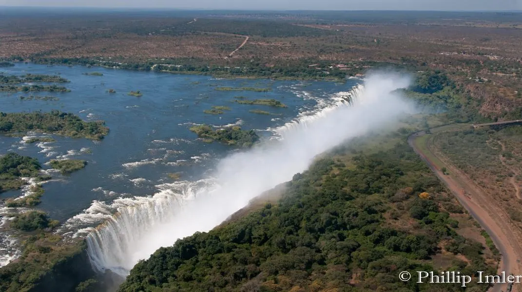 Exploring Victoria Falls: The Majestic Wonder of Nature