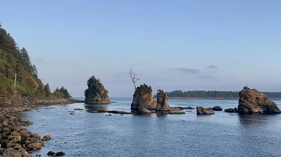 Exploring Rockaway Beach, Oregon: A Coastal Gem